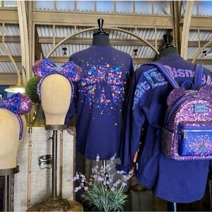 Disney World Parks Sleeping Beauty Castle Glitter Confetti Spirit Jersey